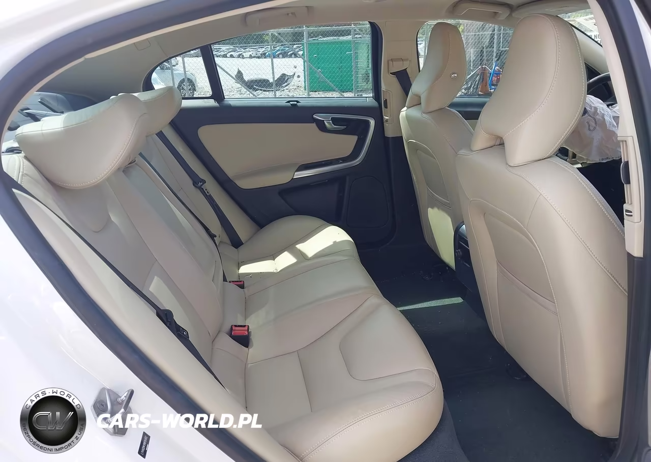 2017 Volvo S60 Inscription T5 VIN:LYV402HK9HB154952 - 8