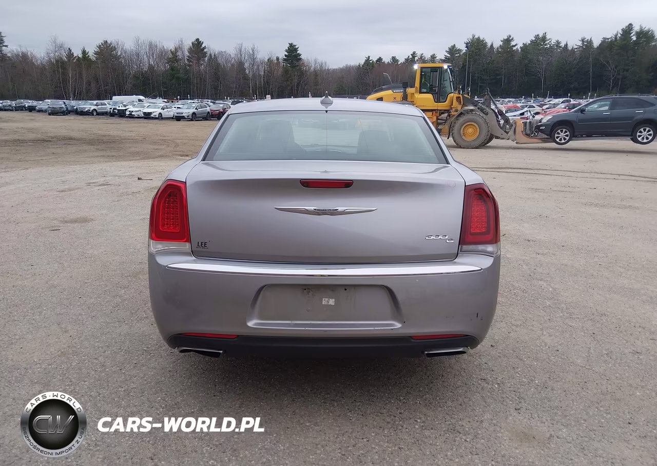 2016 Chrysler 300C VIN:2C3CCAEG6GH182054 - 16