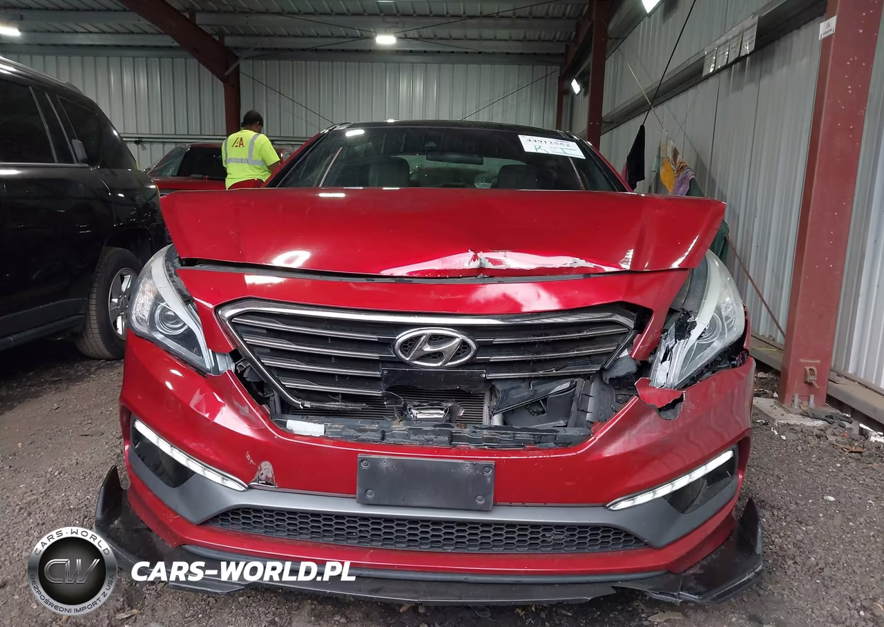 2015 Hyundai Sonata Sport 2.0T VIN:5NPE34AB0FH082327 - 12