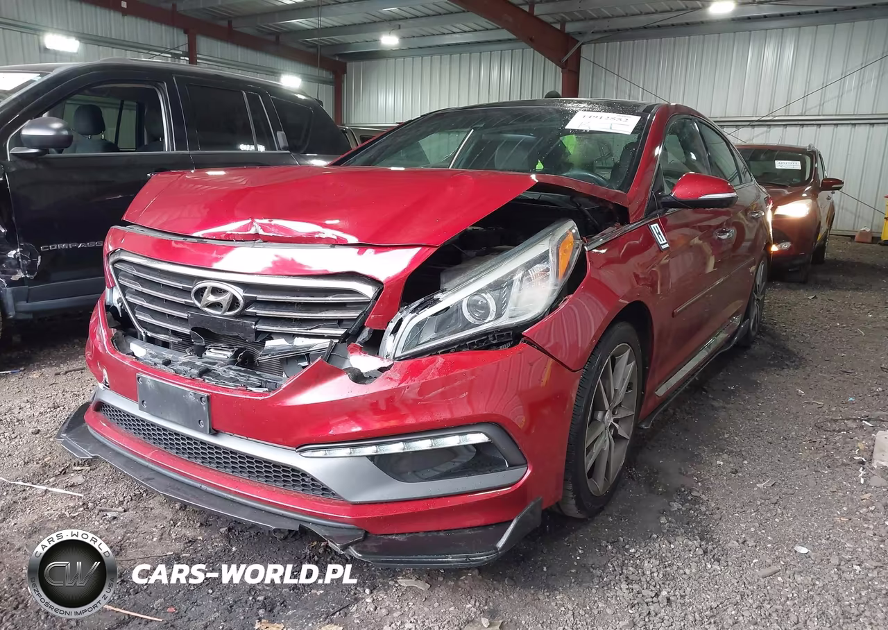 2015 Hyundai Sonata Sport 2.0T VIN:5NPE34AB0FH082327 - 2