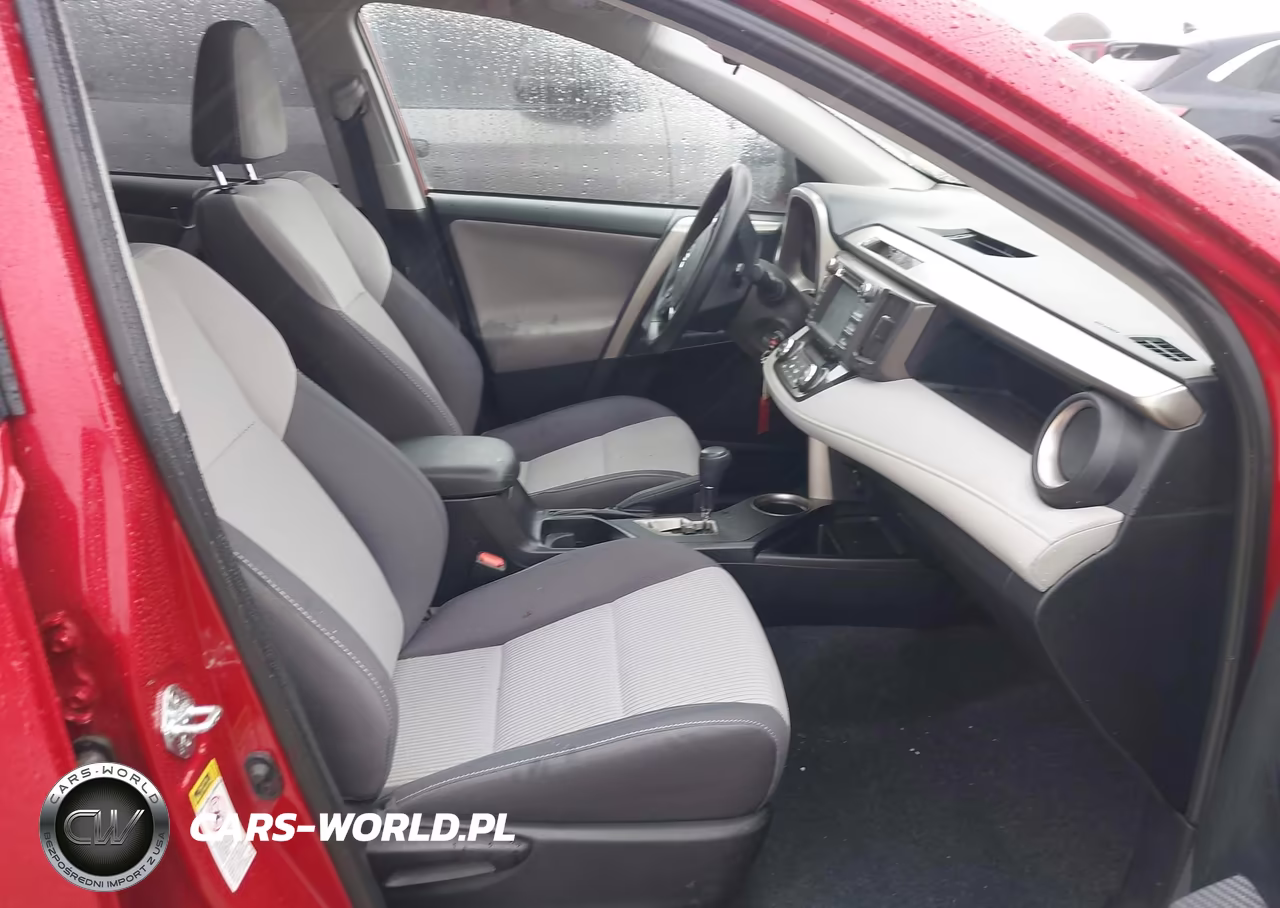 2015 Toyota Rav4 Xle VIN:2T3RFREV1FW309060 - 5