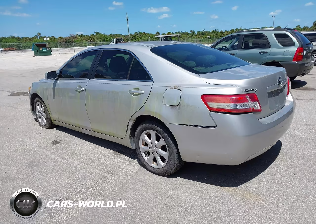 2011 Toyota Camry Le VIN:4T1BF3EK0BU671839 - 3