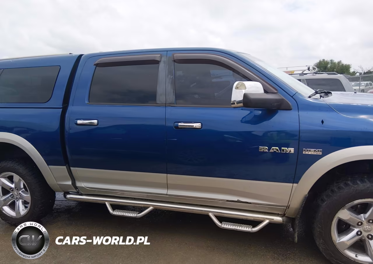 2010 Dodge Ram 1500 Laramie VIN:1D7RV1CT8AS145710 - 13