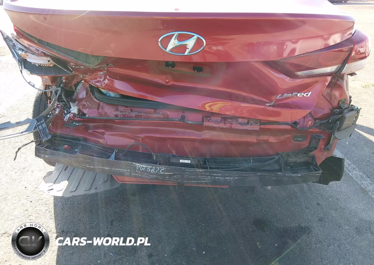 2017 Hyundai Elantra Limited VIN:5NPD84LF6HH087192 - 6