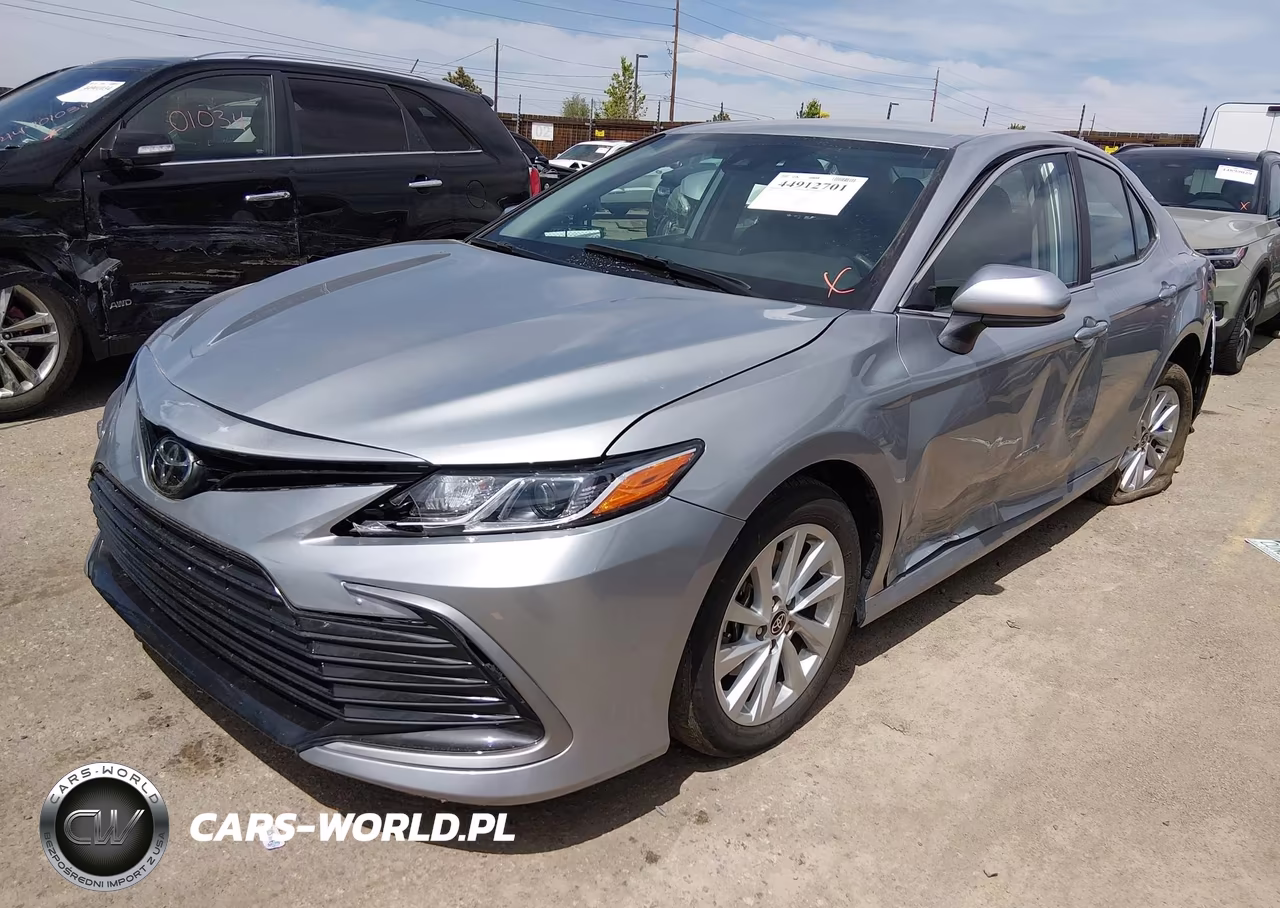 2024 Toyota Camry Le VIN:4T1C11AK5RU231042 - 2