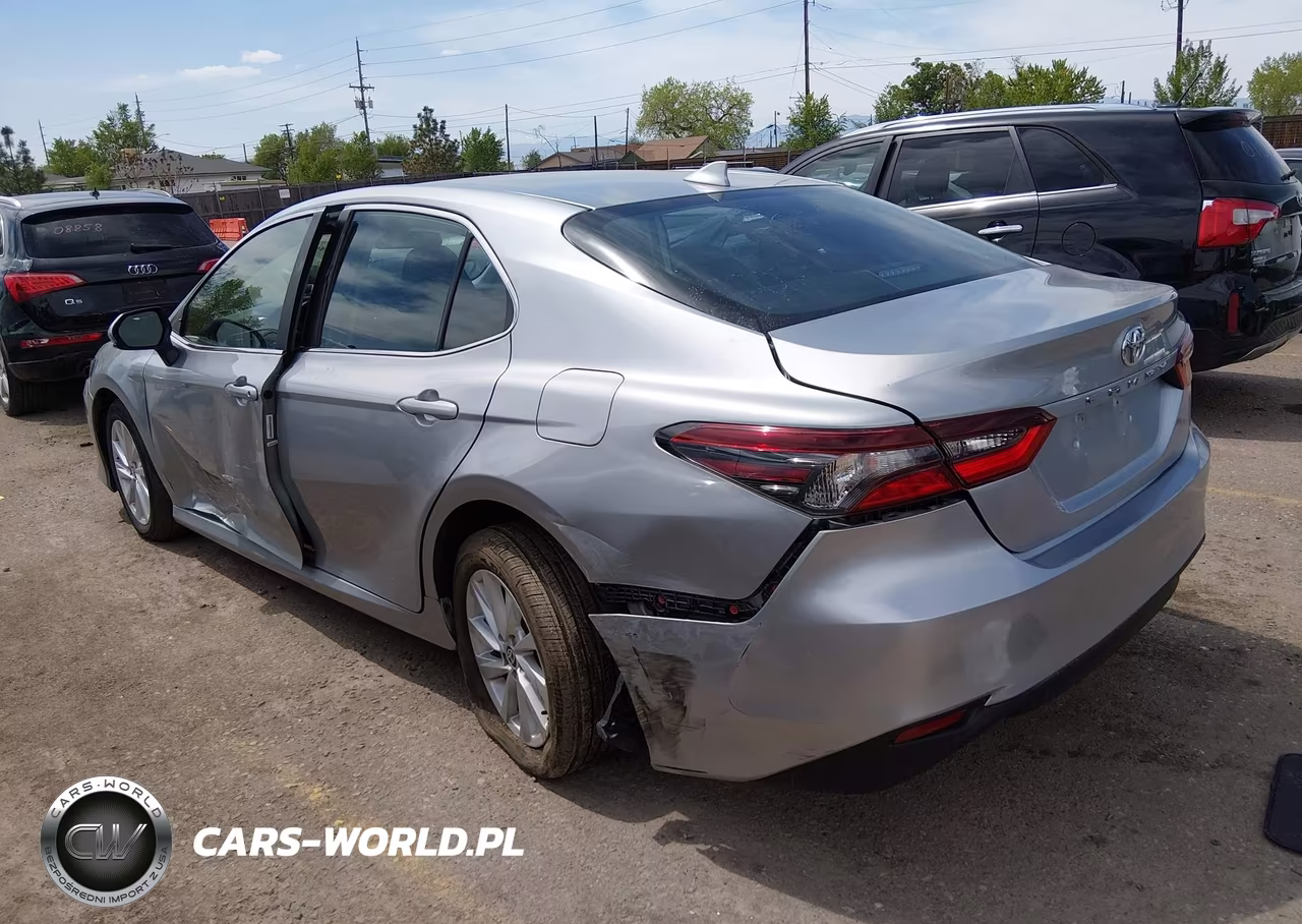 2024 Toyota Camry Le VIN:4T1C11AK5RU231042 - 3