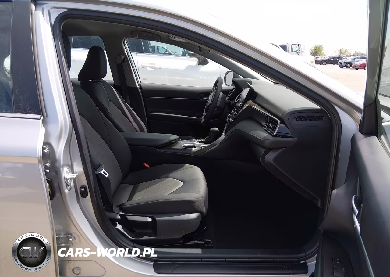2024 Toyota Camry Le VIN:4T1C11AK5RU231042 - 5