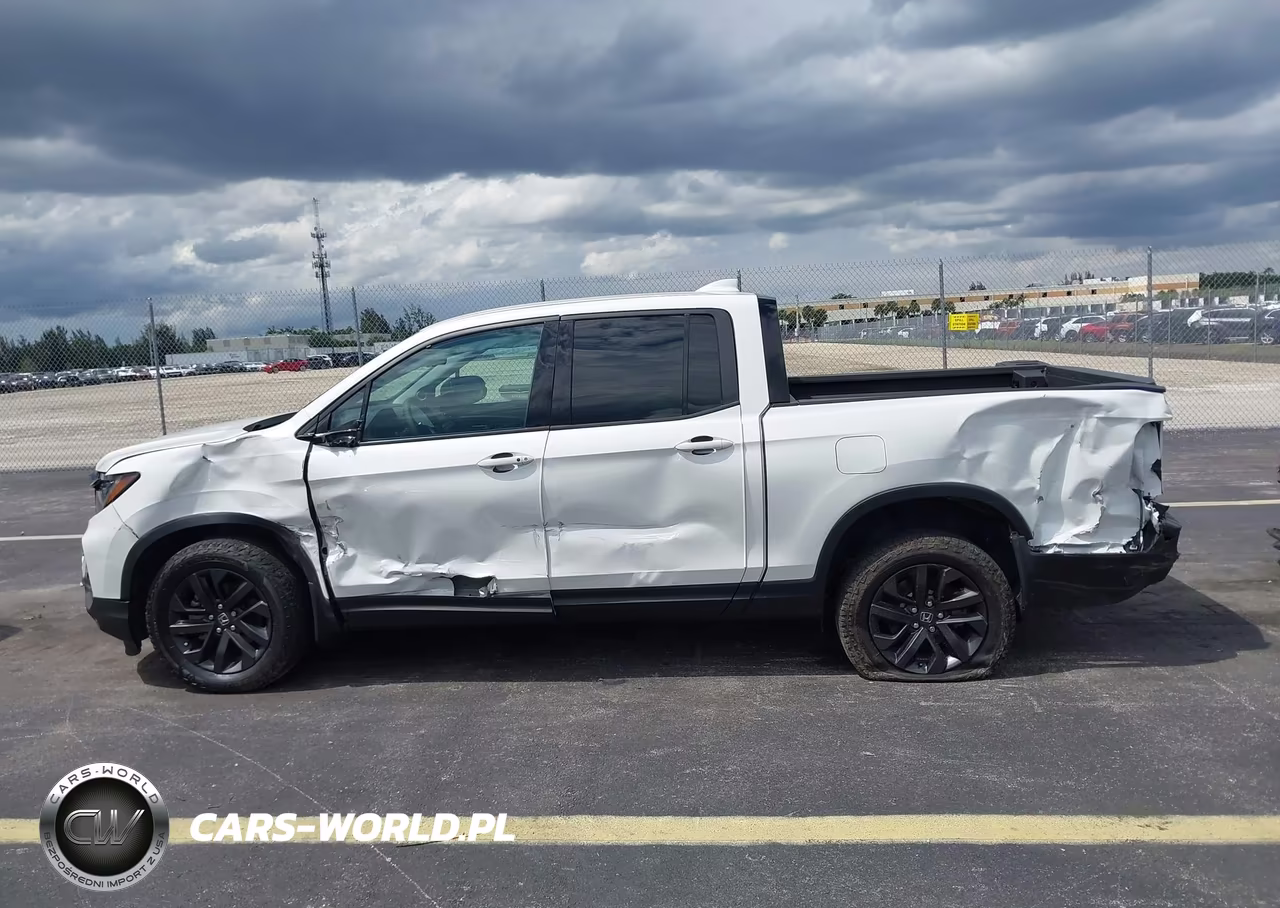 2024 Honda Ridgeline Sport VIN:5FPYK3F16RB025375 - 14