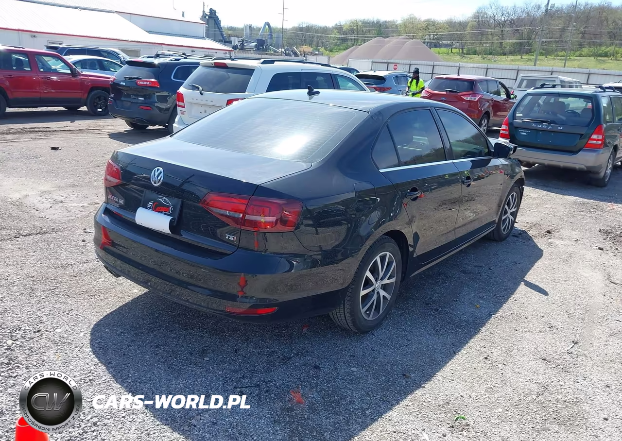 2018 Volkswagen Jetta 1.4T Se-1.4T Wolfsburg Edition VIN:3VWDB7AJ5JM259428 - 4