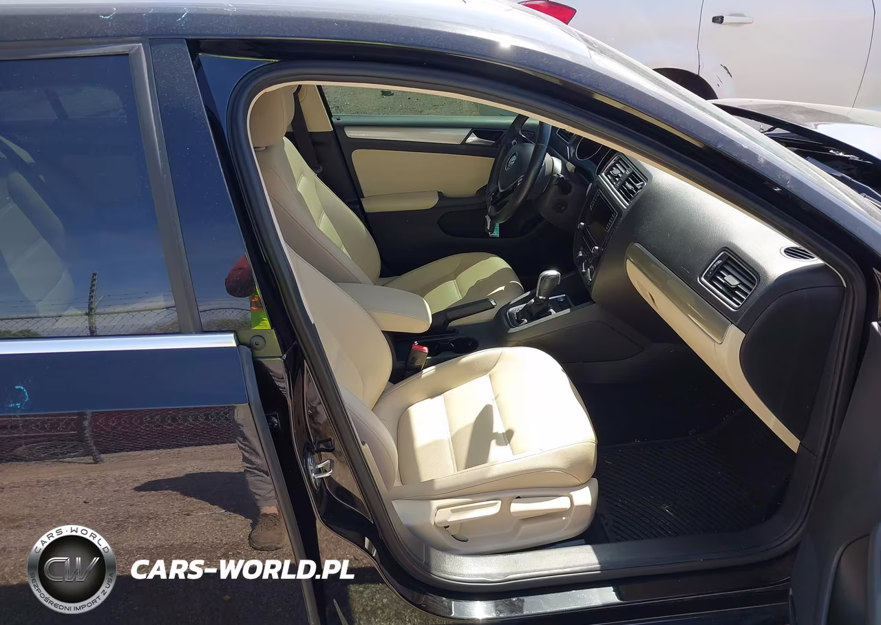 2018 Volkswagen Jetta 1.4T Se-1.4T Wolfsburg Edition VIN:3VWDB7AJ5JM259428 - 5