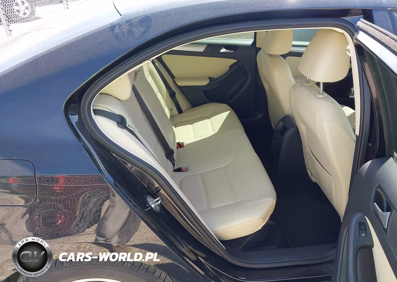2018 Volkswagen Jetta 1.4T Se-1.4T Wolfsburg Edition VIN:3VWDB7AJ5JM259428 - 8