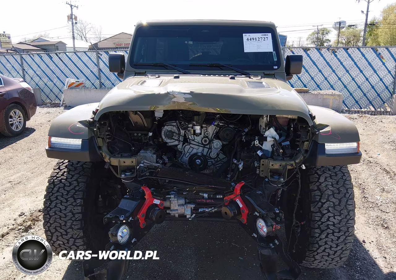 2025 Jeep Wrangler 4-Door Recon 4X4 VIN:1C4RJXFN2SW610305 - 13