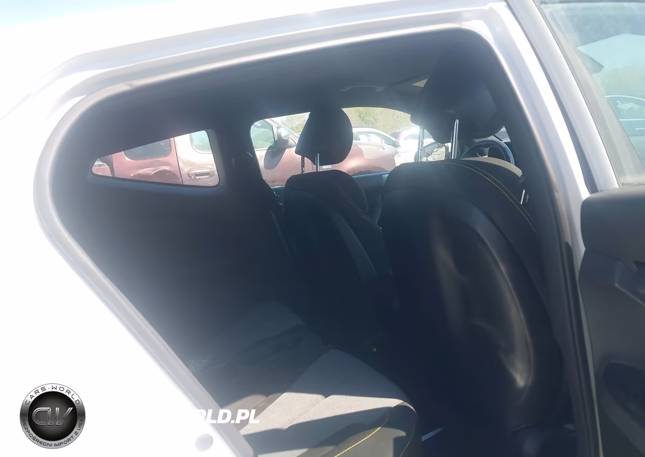 2020 Hyundai Veloster Turbo R-Spec VIN:KMHTH6AB5LU023999 - 8