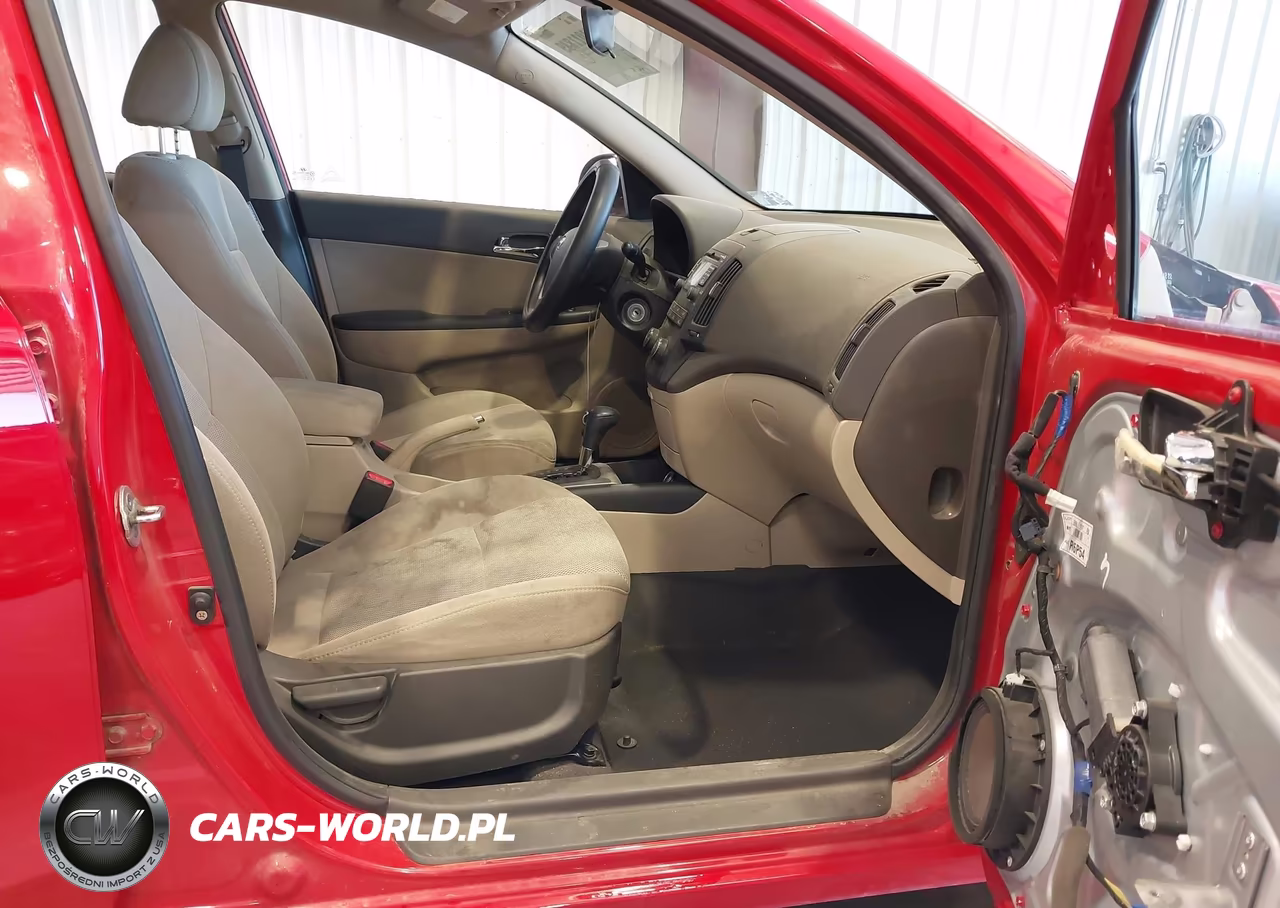 2010 Hyundai Elantra Touring Gls VIN:KMHDC8AE7AU066083 - 5