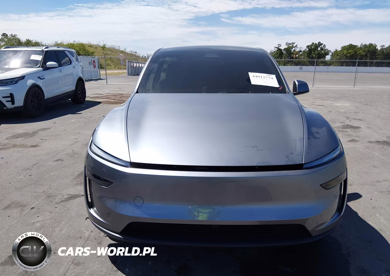 2026 Tesla Model Y All-Wheel Drive-Long Range Launch Series-Premium All-Wheel Drive VIN:7SAYGDEE0TA590684 - 13