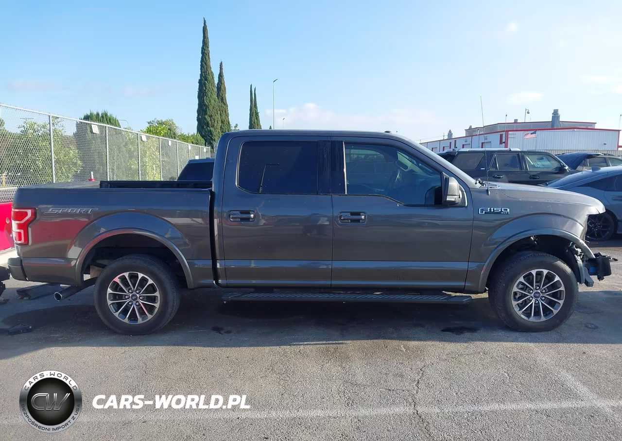 2018 Ford F-150 Xlt VIN:1FTEW1CP0JKE00200 - 14
