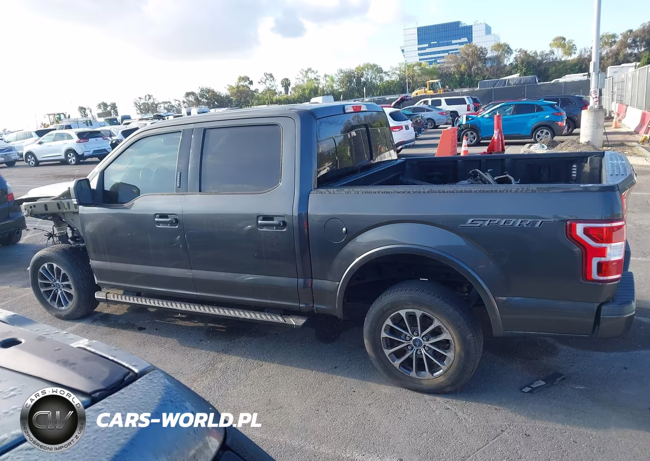 2018 Ford F-150 Xlt VIN:1FTEW1CP0JKE00200 - 15