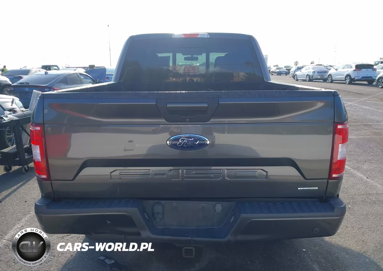2018 Ford F-150 Xlt VIN:1FTEW1CP0JKE00200 - 17