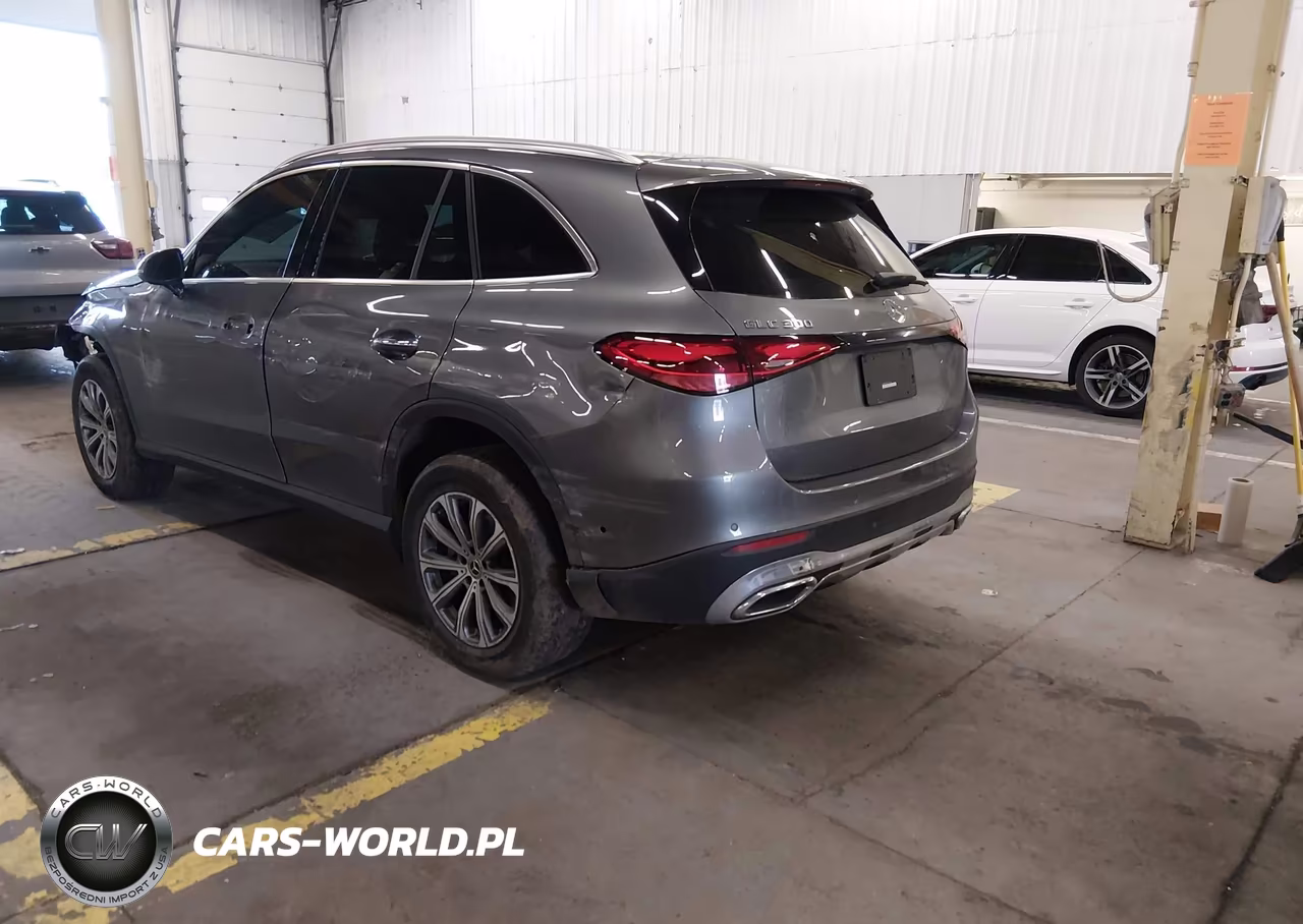 2023 Mercedes-Benz Glc 300 4Matic Suv VIN:W1NKM4HB0PU025924 - 3