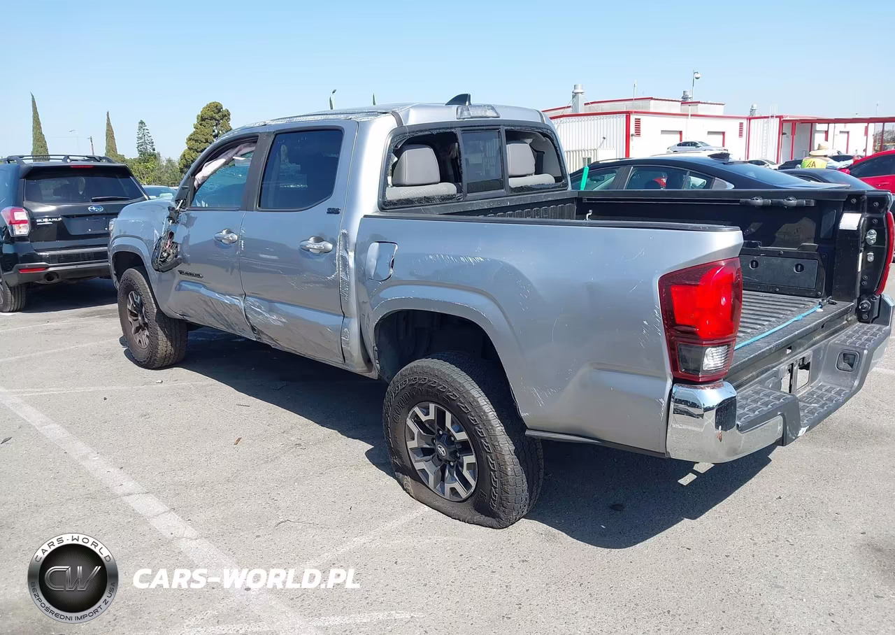 2020 Toyota Tacoma Sr5 VIN:5TFAX5GN6LX186069 - 3
