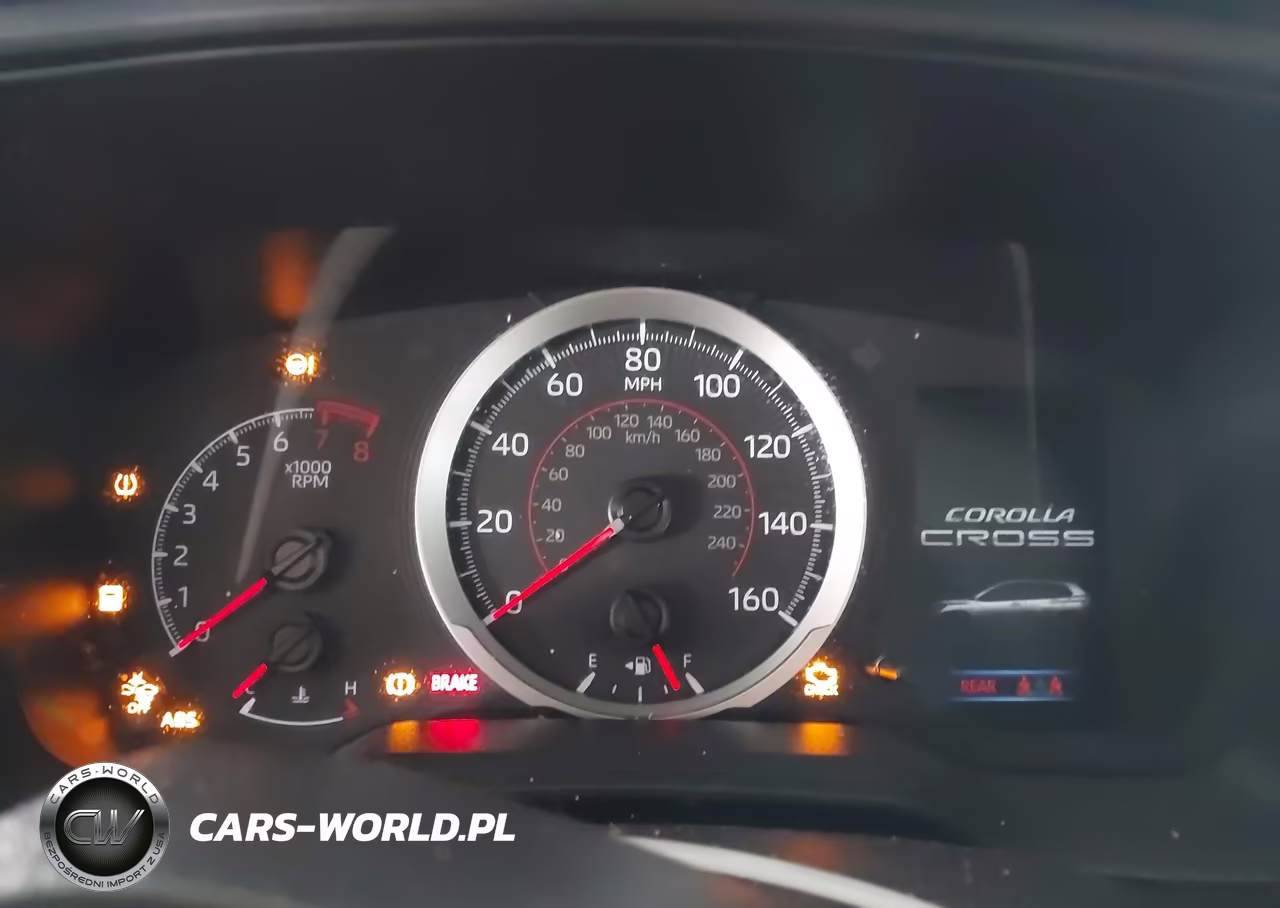 2022 Toyota Corolla Cross Le VIN:7MUCAAAG3NV007109 - 6