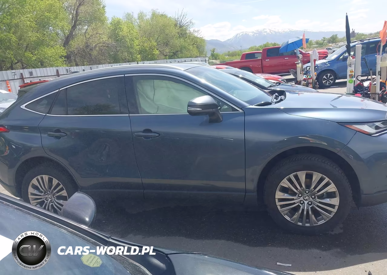 2022 Toyota Venza Xle VIN:JTEAAAAH9NJ111574 - 13