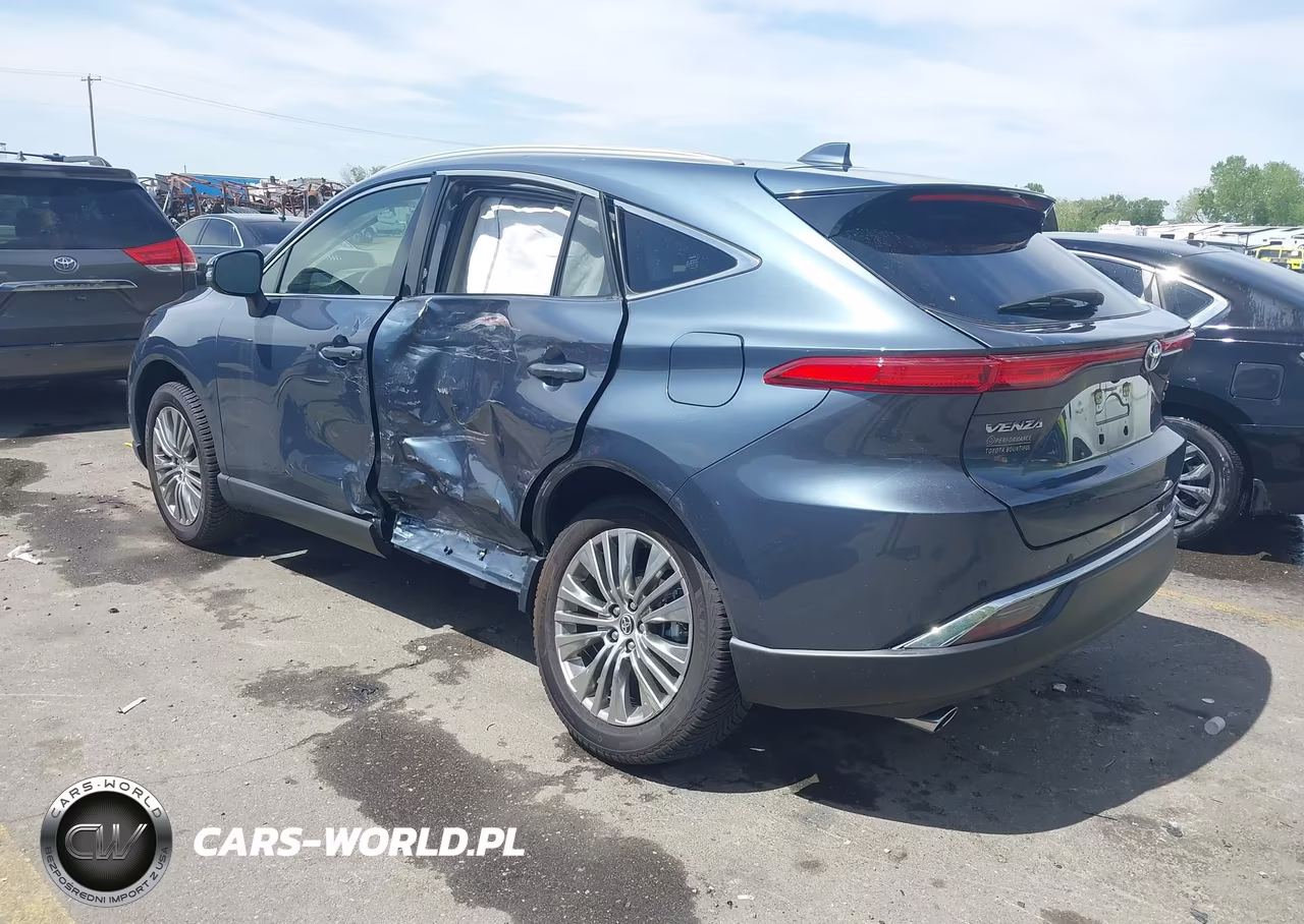 2022 Toyota Venza Xle VIN:JTEAAAAH9NJ111574 - 3