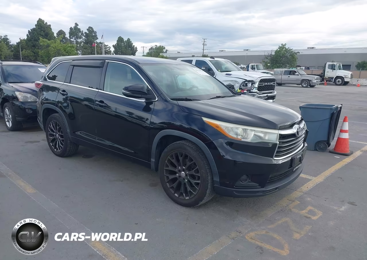 2015 Toyota Highlander Le