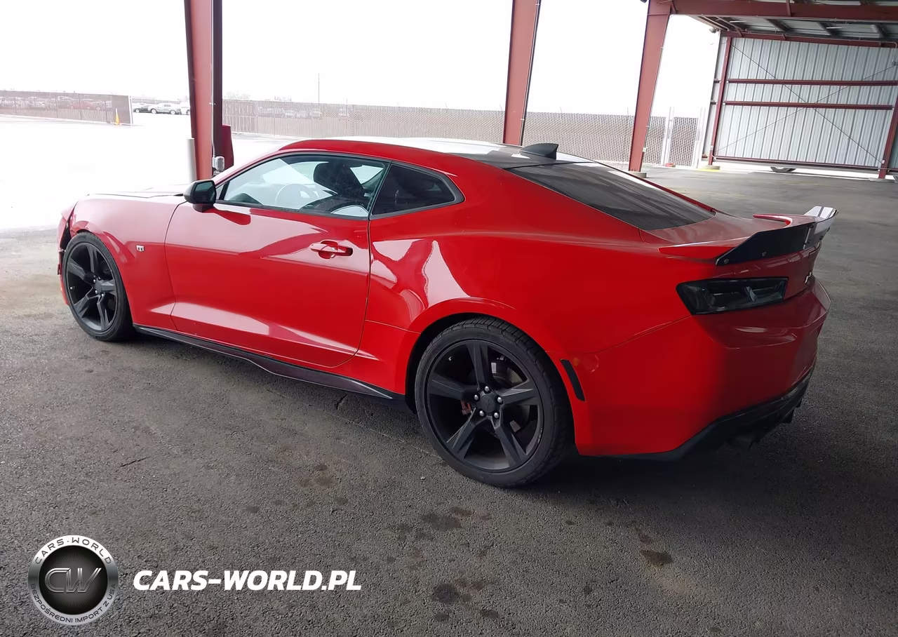 2018 Chevrolet Camaro 1Lt VIN:1G1FB1RX9J0147339 - 3