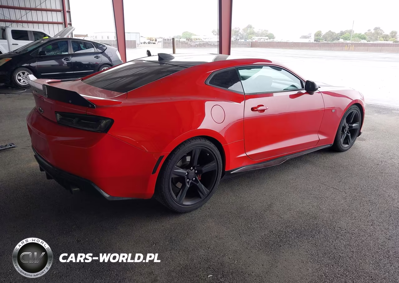 2018 Chevrolet Camaro 1Lt VIN:1G1FB1RX9J0147339 - 4