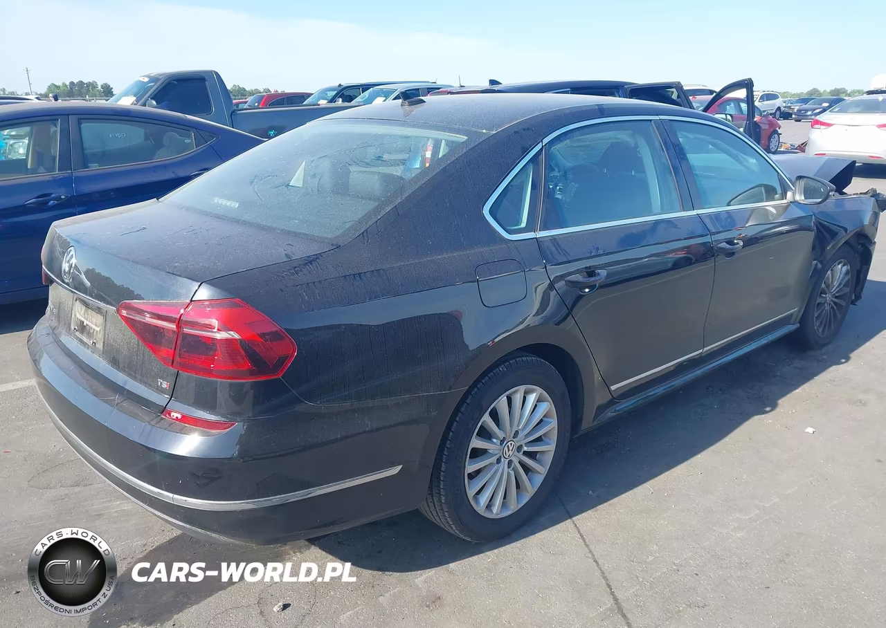 2017 Volkswagen Passat 1.8T Se VIN:1VWBT7A31HC010481 - 4