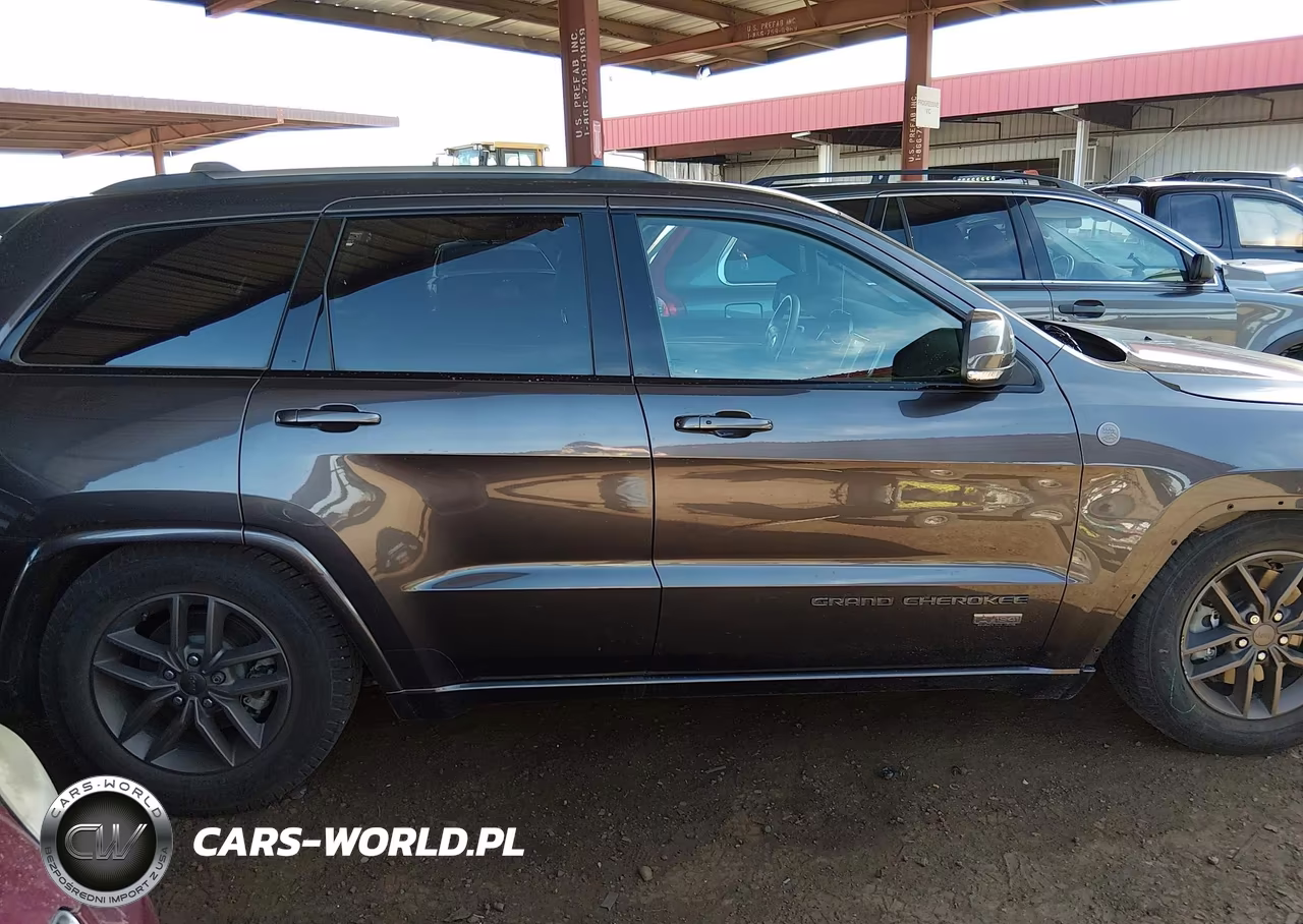 2017 Jeep Grand Cherokee Limited 75Th Anniversary Edition 4X4 VIN:1C4RJFBT7HC677815 - 14