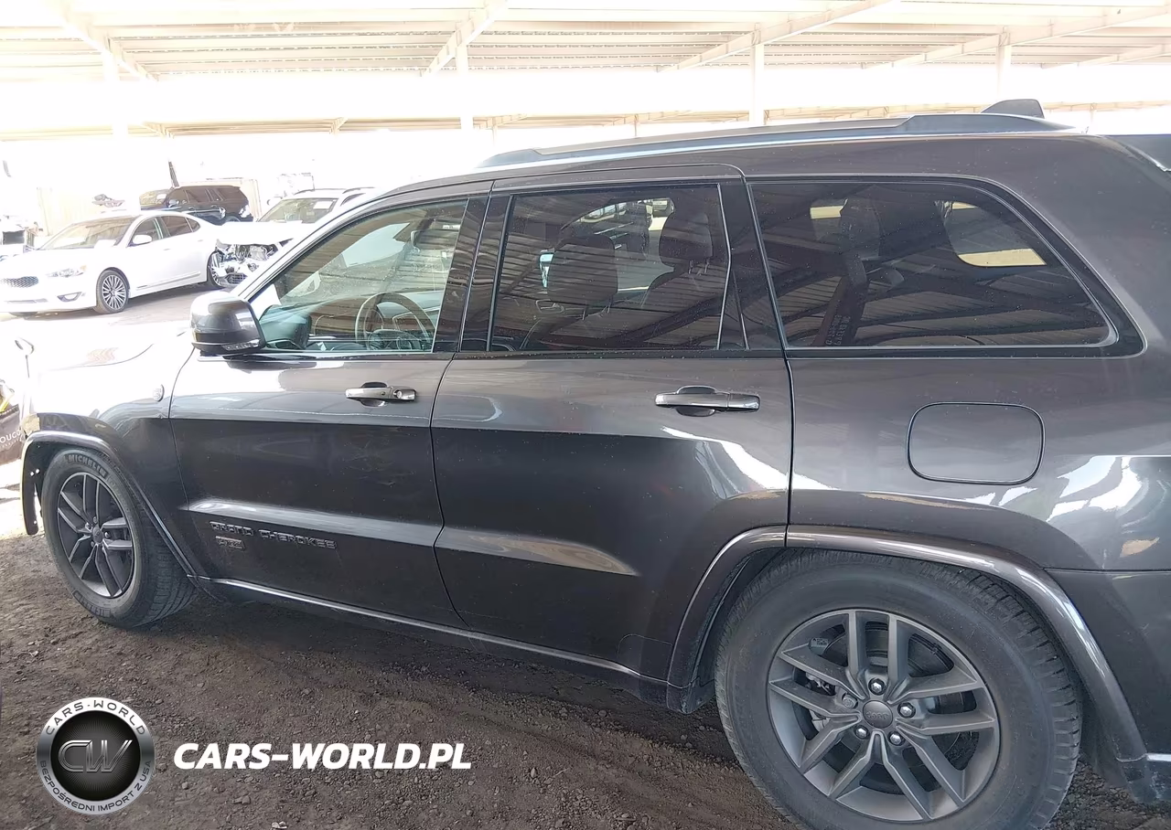 2017 Jeep Grand Cherokee Limited 75Th Anniversary Edition 4X4 VIN:1C4RJFBT7HC677815 - 15