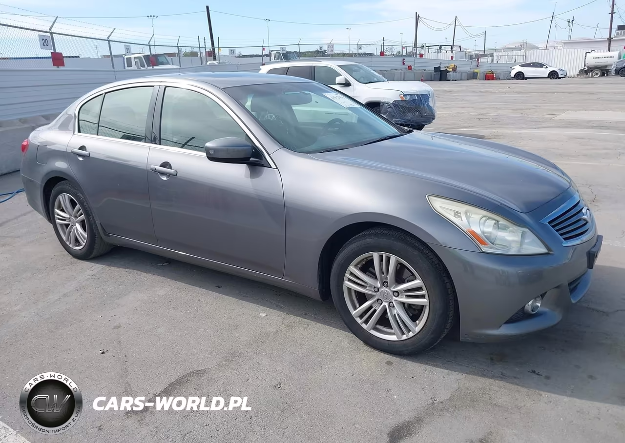 2012 Infiniti G25 Journey