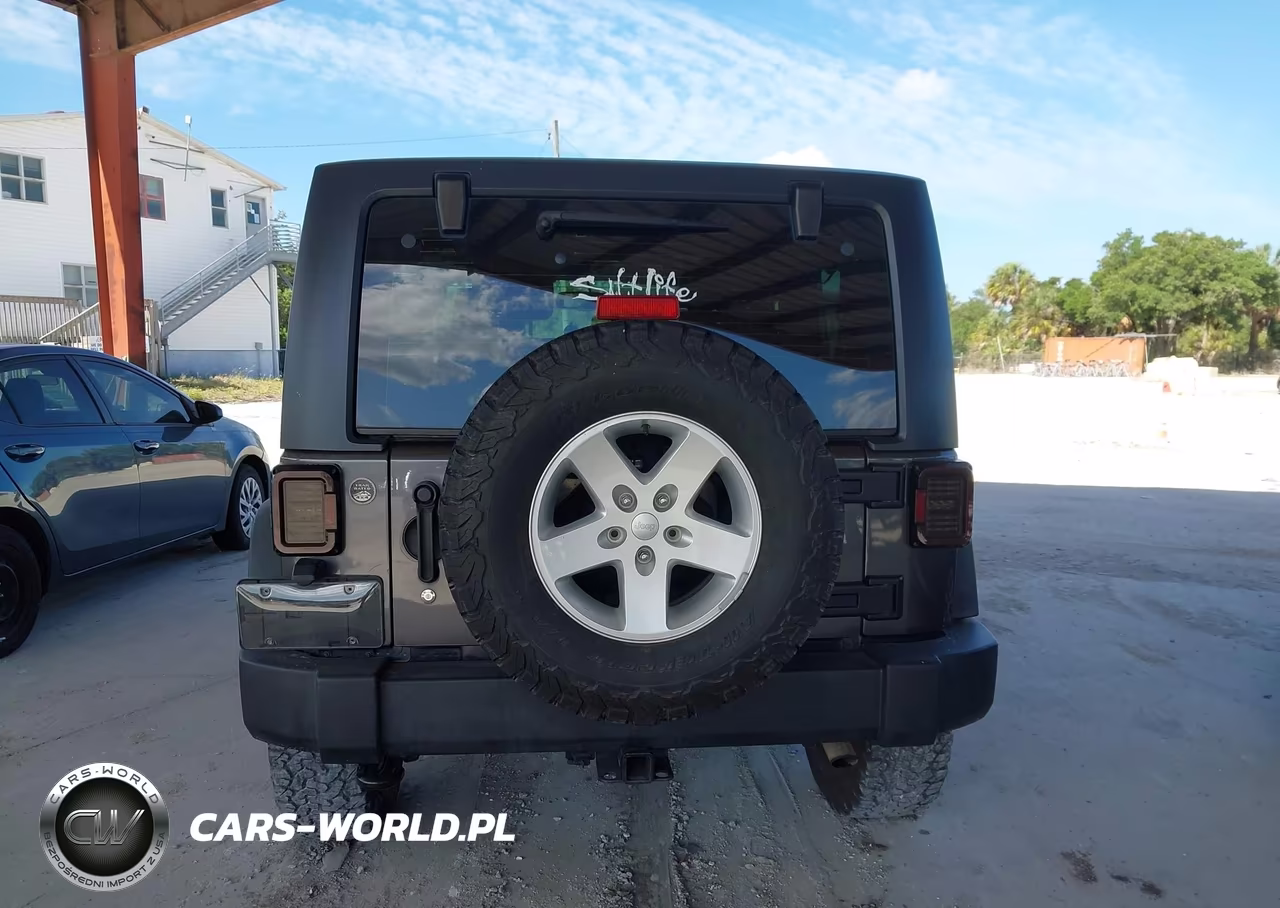 2016 Jeep Wrangler Sport VIN:1C4AJWAG8GL270036 - 16