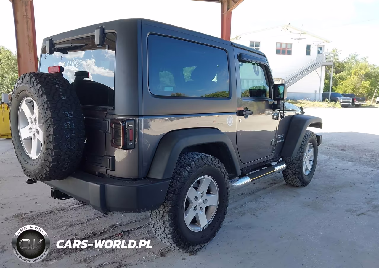 2016 Jeep Wrangler Sport VIN:1C4AJWAG8GL270036 - 4
