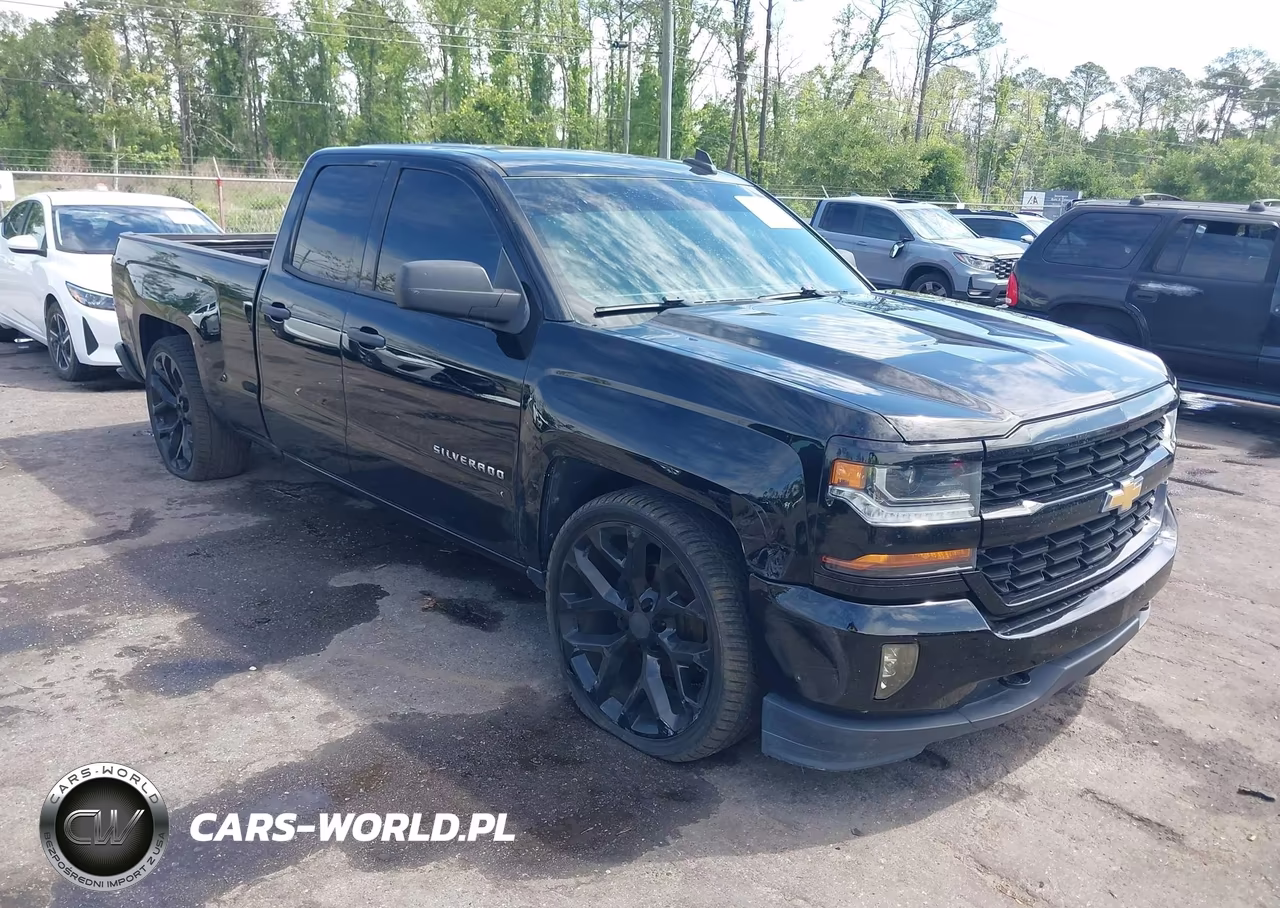 2017 Chevrolet Silverado 1500 Custom