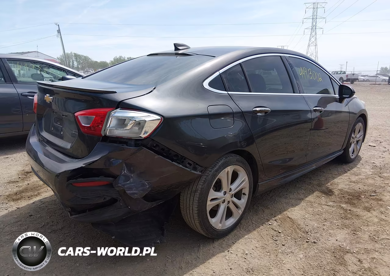 2016 Chevrolet Cruze Premier Auto VIN:1G1BG5SM7G7289258 - 4