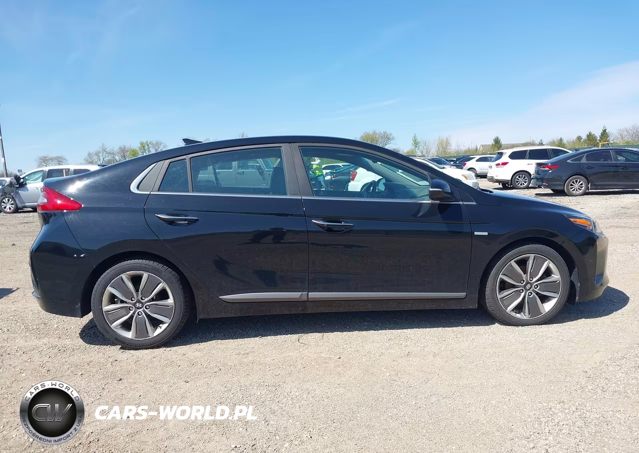 2018 Hyundai Ioniq Hybrid Limited VIN:KMHC05LC5JU071958 - 13