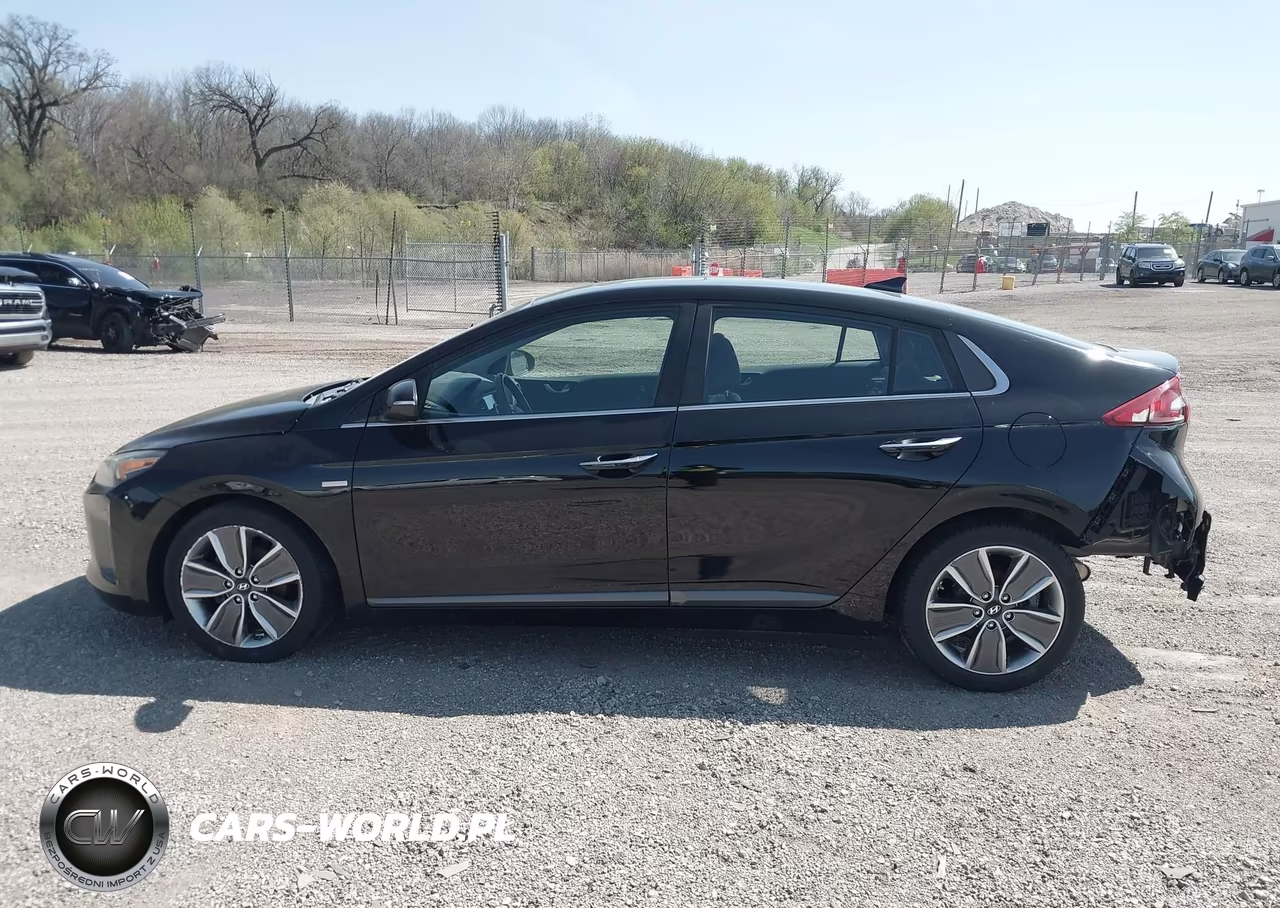 2018 Hyundai Ioniq Hybrid Limited VIN:KMHC05LC5JU071958 - 14