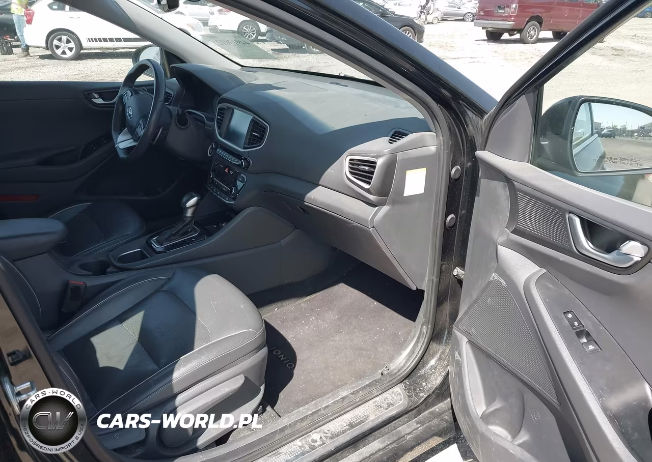 2018 Hyundai Ioniq Hybrid Limited VIN:KMHC05LC5JU071958 - 5