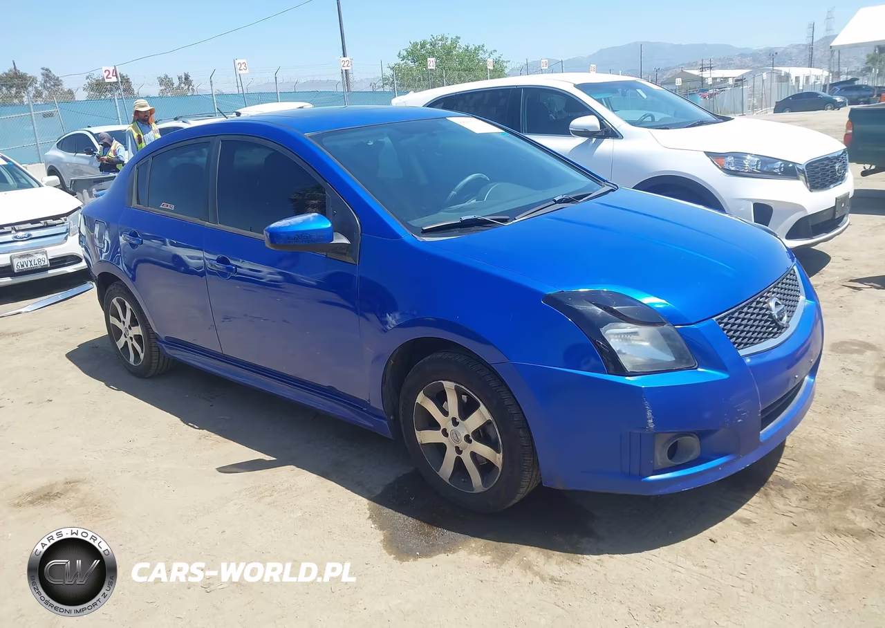 2012 Nissan Sentra 2.0 Sr – zdjęcie 1 z 11