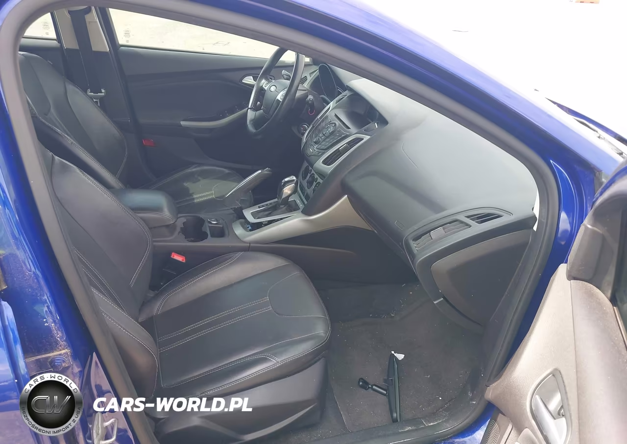 2014 Ford Focus Se VIN:1FADP3K27EL155671 - 5