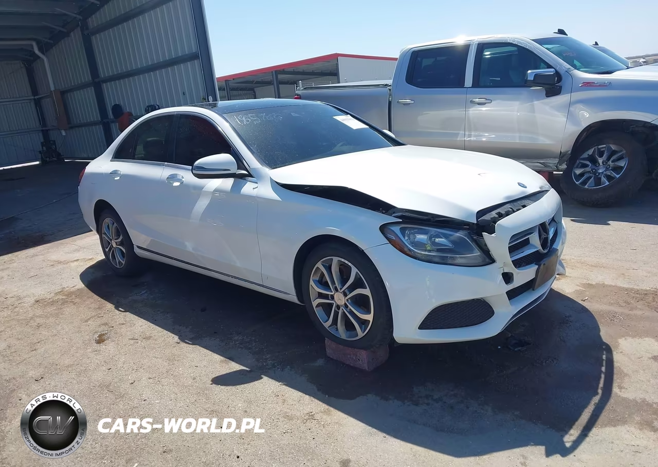 2017 Mercedes-Benz C 300 4Matic – zdjęcie 1 z 16