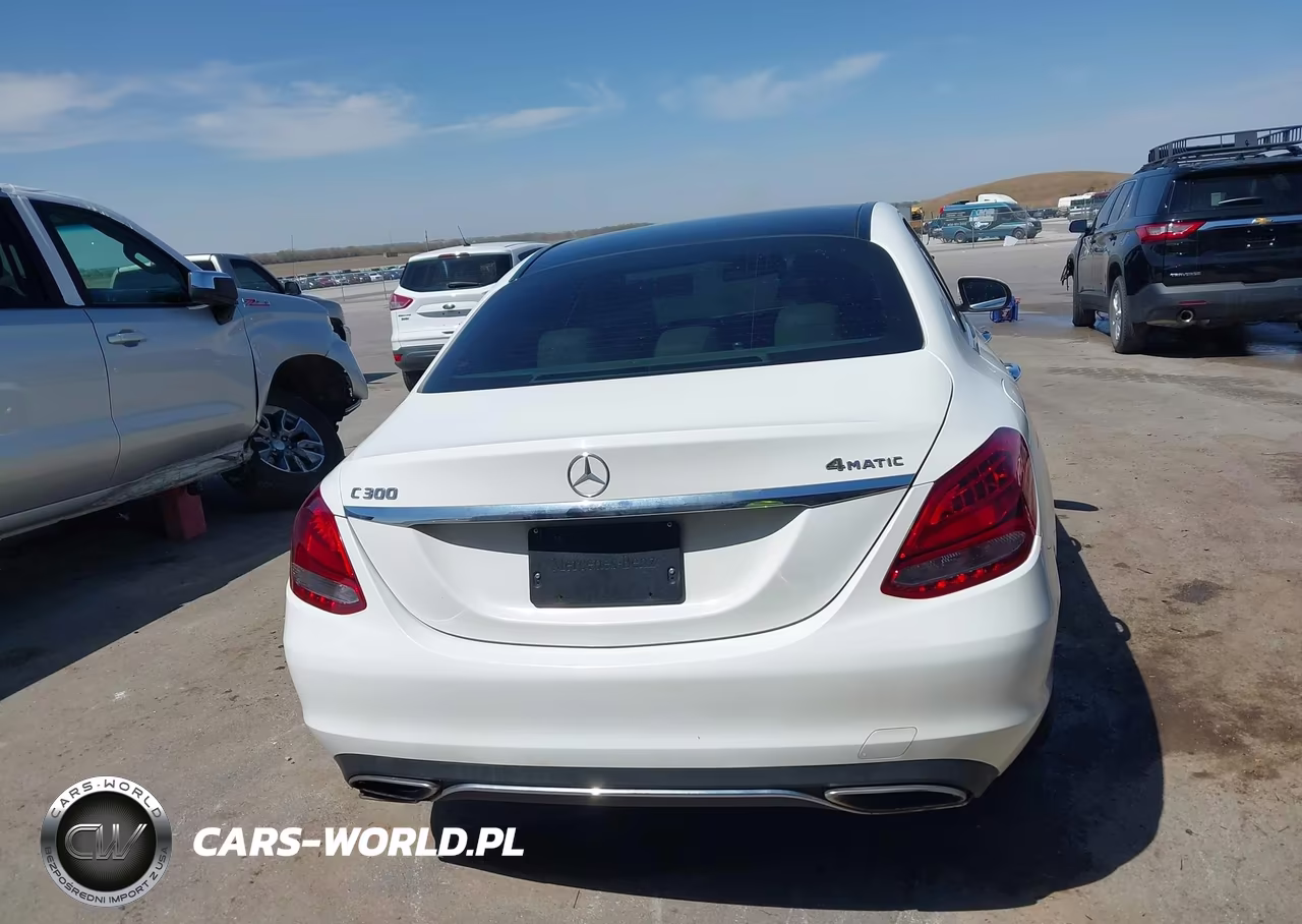 2017 Mercedes-Benz C 300 4Matic VIN:55SWF4KB4HU202575 - 16