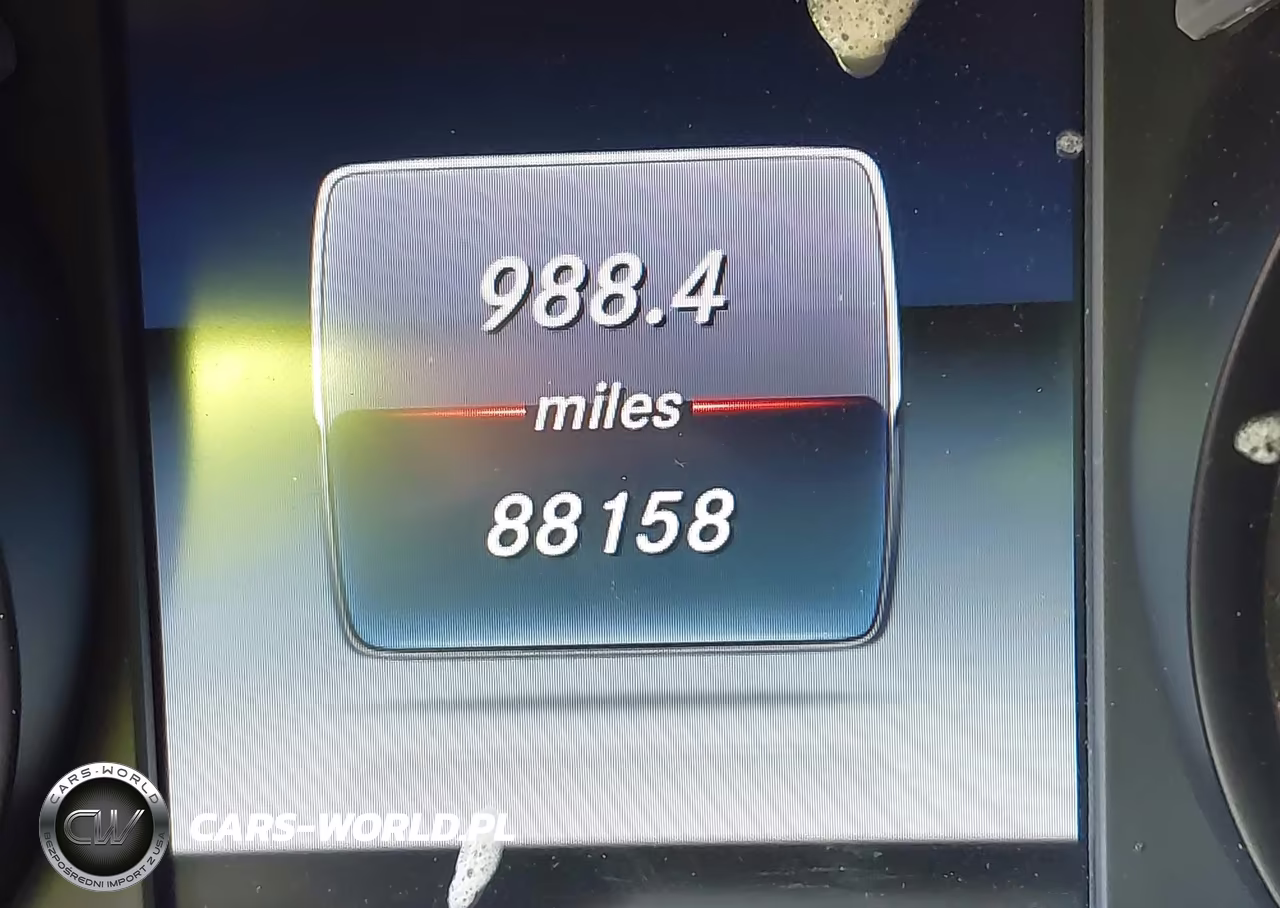 2017 Mercedes-Benz C 300 4Matic VIN:55SWF4KB4HU202575 - 7