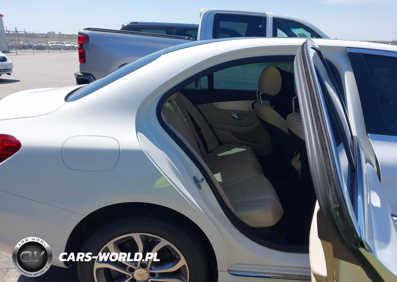2017 Mercedes-Benz C 300 4Matic VIN:55SWF4KB4HU202575 - 8