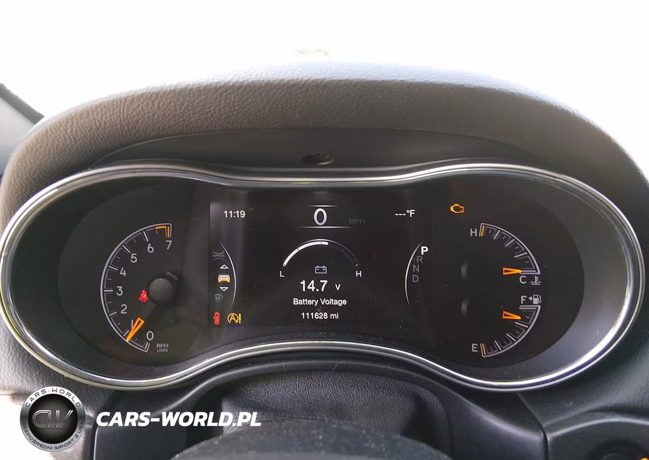 2018 Jeep Grand Cherokee Altitude 4X4 VIN:1C4RJFAG3JC264106 - 7