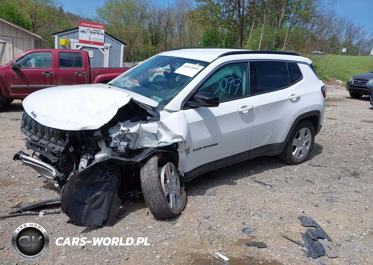 2022 Jeep Compass Latitude 4X4 VIN:3C4NJDBB0NT131593 - 2
