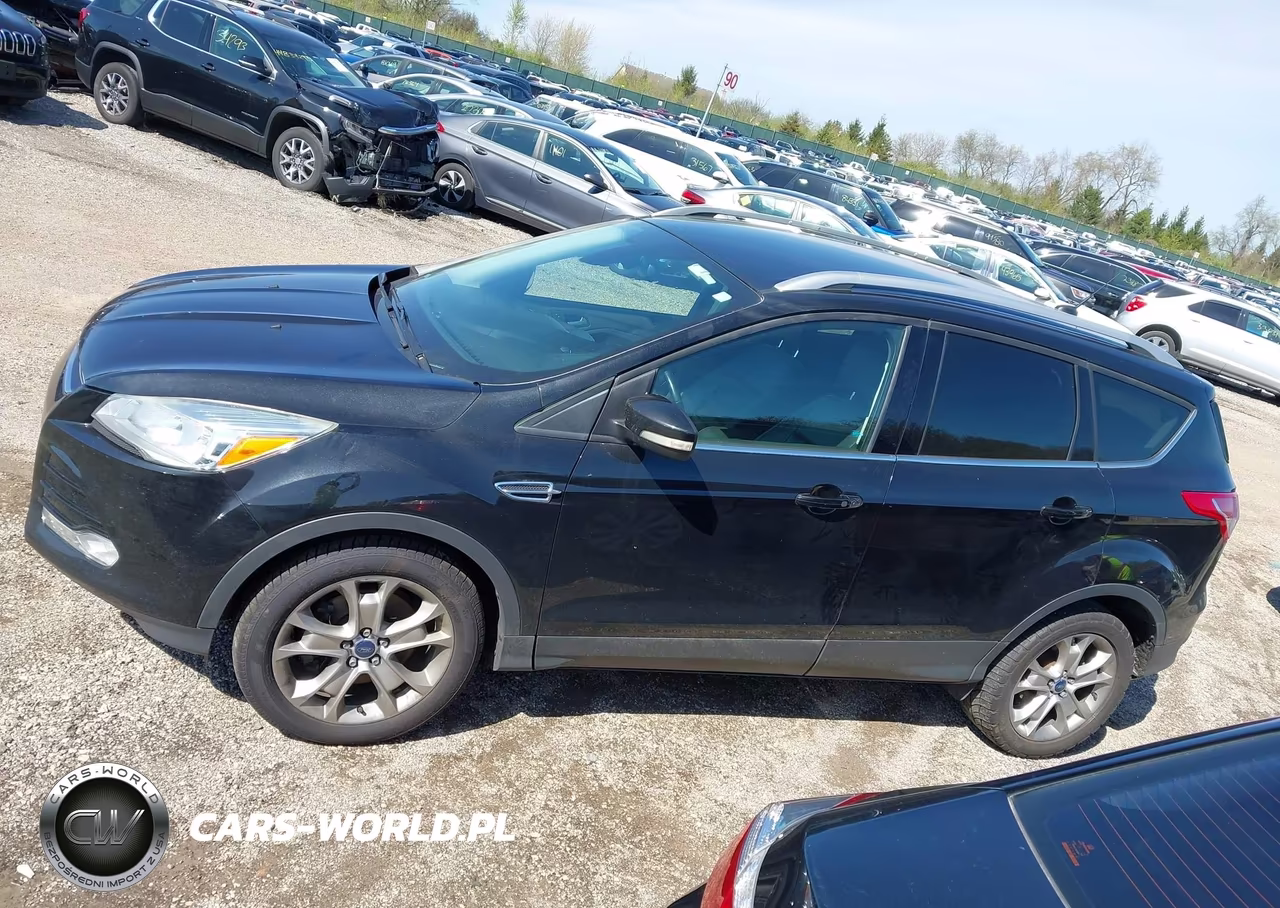 2015 Ford Escape Titanium VIN:1FMCU9JX9FUA05132 - 14